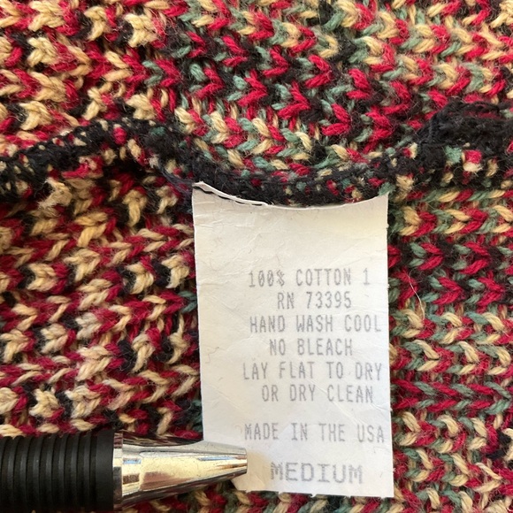 New Vintage Dead Stock G.H. Bass Plaid Sweater Vest Black Tan Red M - Picture 6 of 8